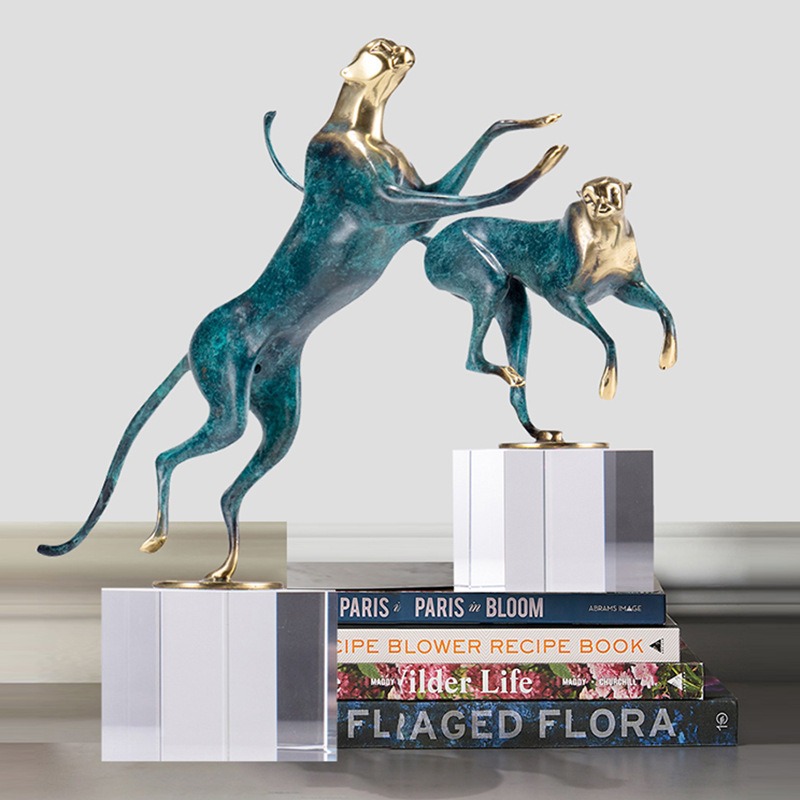 tuong-con-bao-de-ban 1 Tượng con báo để bàn nghệ thuật