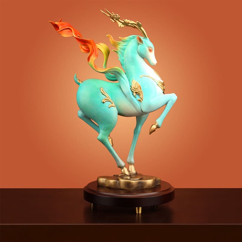 tuong-huou-may-man 2 Tượng hươu phong thủy may mắn