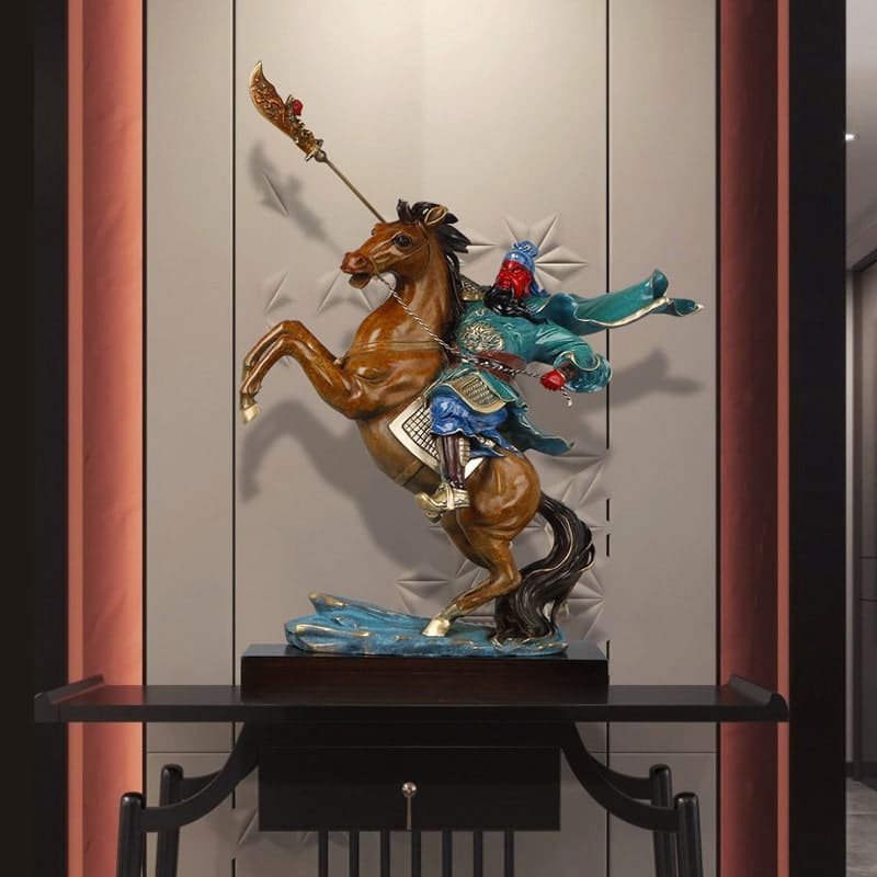 Tượng Quan Công cưỡi ngựa để bàn đẹp
