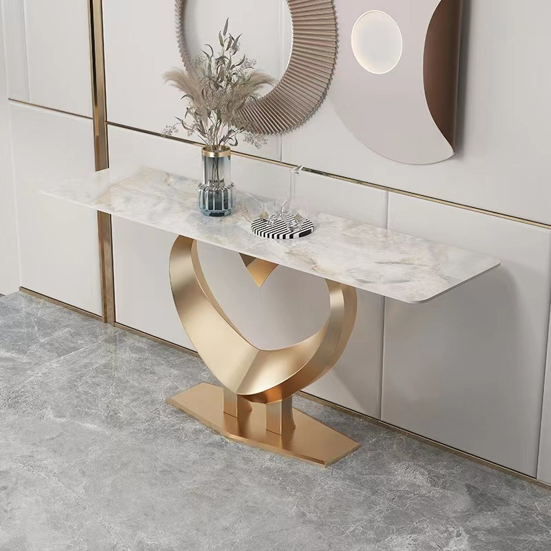 Bàn Conlose trang trí hình tim đơn giản