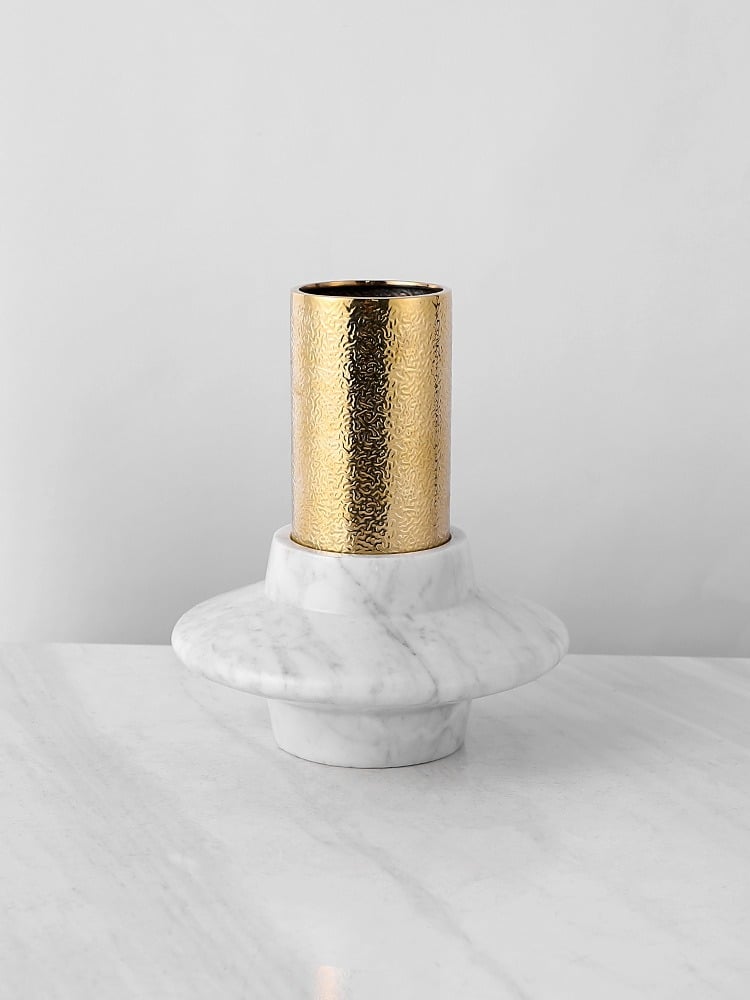 binh-hoa-bang-da-cam-thach 3 Bình hoa bằng đá cẩm thạch tự nhiên