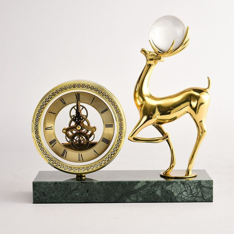 Đồng hồ hươu để bàn bằng đồng Đồng hồ hươu để bàn bằng đồng