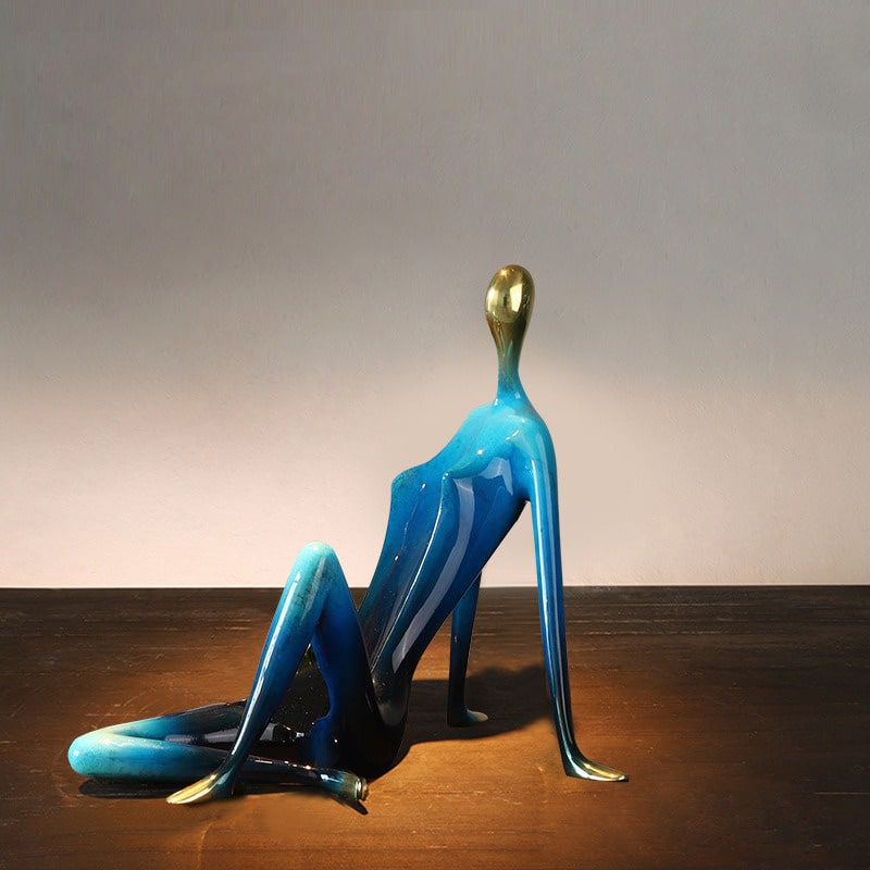 gia-ruou-co-gai 6 Giá rượu cô gái bằng đồng sang trọng