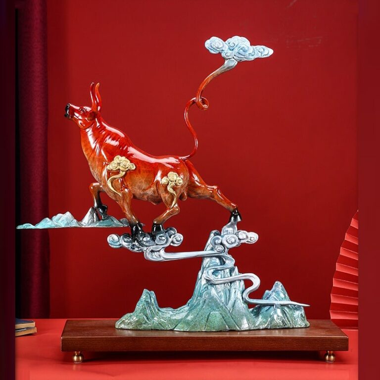 Tượng bò tót cưỡi mây