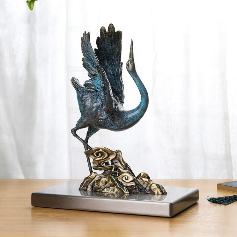 tuong-hac-bang-dong-3 Tượng hạc bằng đồng nguyên chất