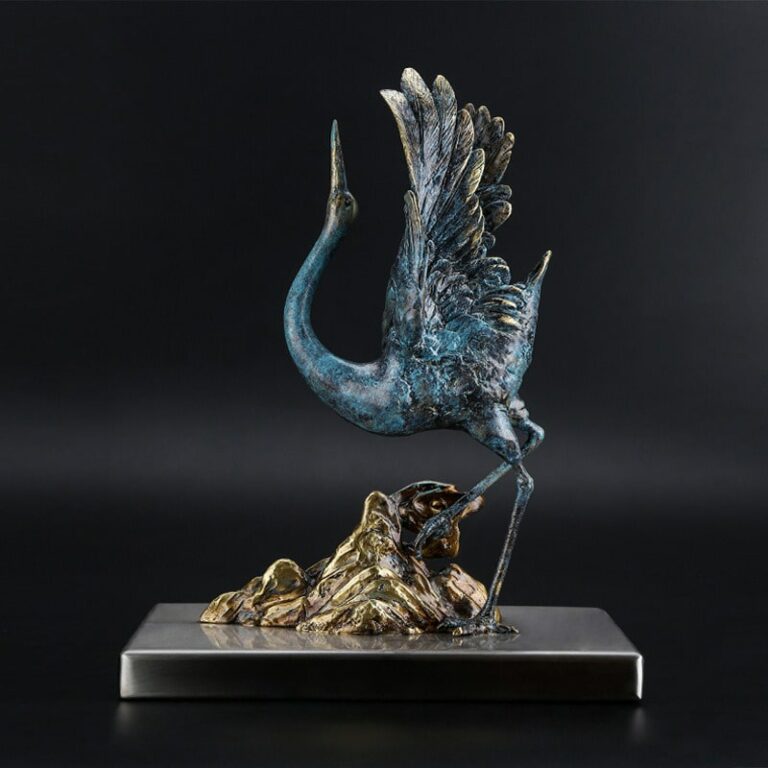 tuong-hac-bang-dong-4 Tượng hạc bằng đồng nguyên chất