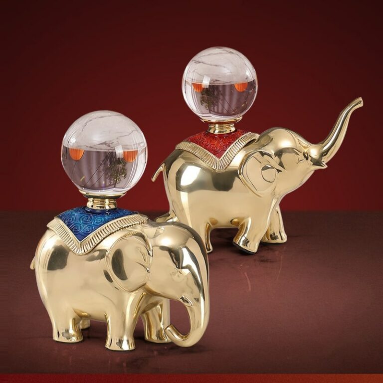 tuong-voi-trang-tri-4 Tượng voi cõng quả cầu pha lê chất liệu cao cấp
