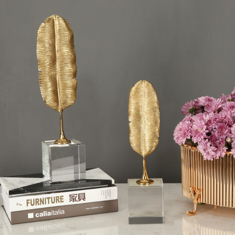 cap la vang 3 Mô hình chiếc lá vàng để bàn CD67