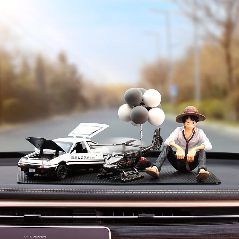 mo-hinh-luffy-de-taplo (5) Bộ mô hình Luffy và siêu xe để taplo CD652