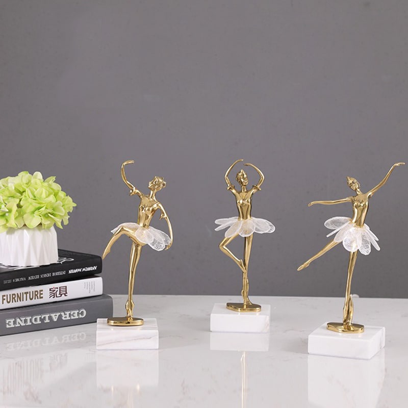 Nghệ sĩ múa ballet trang trí kệ tivi CD158