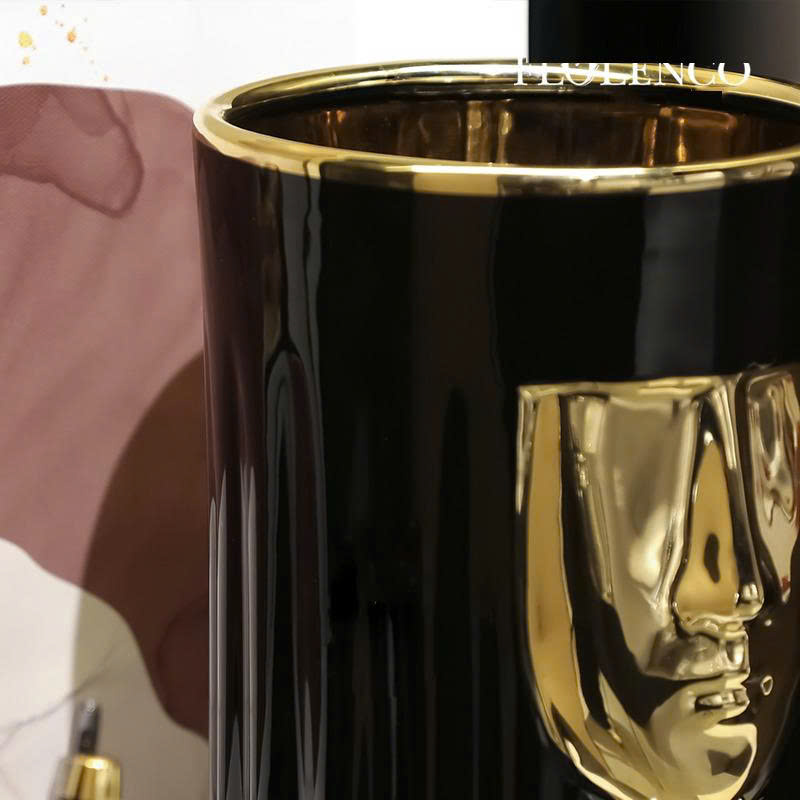 46b02d71-d3cf-4b02-89ad-459f89f322b3 Bình Gốm Diện Mạo Bí Ẩn