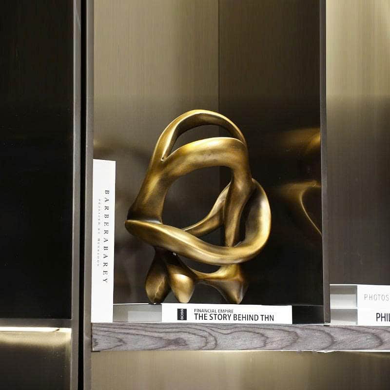 8ea0b219-8fbd-4168-8484-27425b62ada6 (1) Tượng Điêu Khắc Dấu Chân Vô Hình