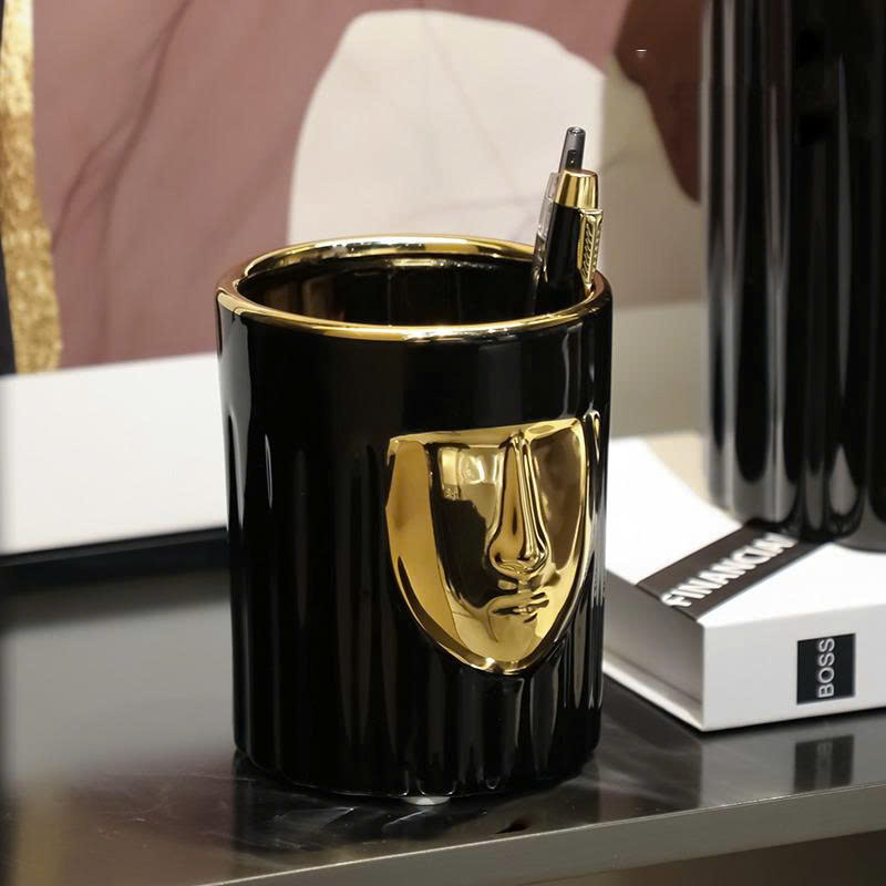 9d3ffdb4-a2a5-4233-8e2b-d20191100ac3 Bình Gốm Diện Mạo Bí Ẩn