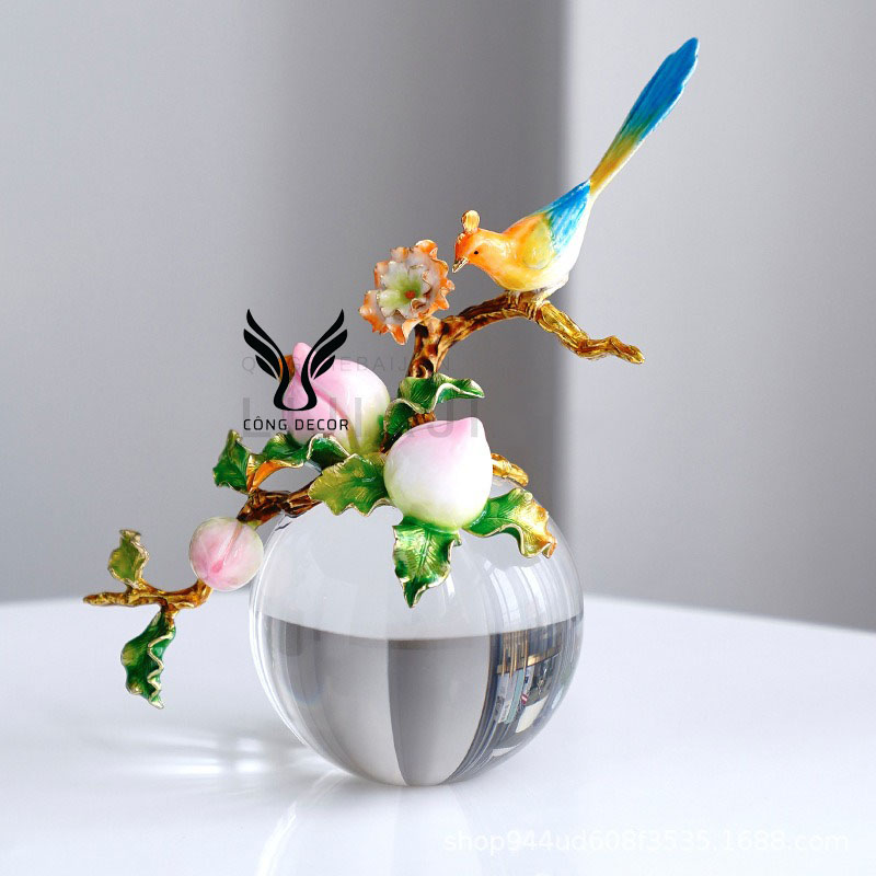 Chim Én Trên Cành Đào Pha Lê Rực Rỡ