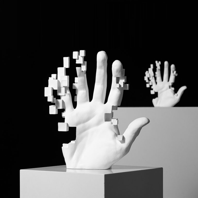 ban-tay-ma-hoa-4-768x768-1 Tượng Bàn Tay Số Hóa Sáng Tạo