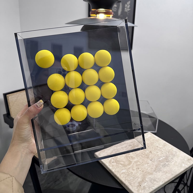 bong-xop-acrylic-decor-ke-sach-4 Hộp Acrylic Trang Trí Bóng Sắc Màu