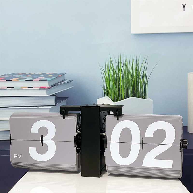 dong-ho-de-ban-flip-clock-5 Đồng Hồ Để Bàn Flip Clock