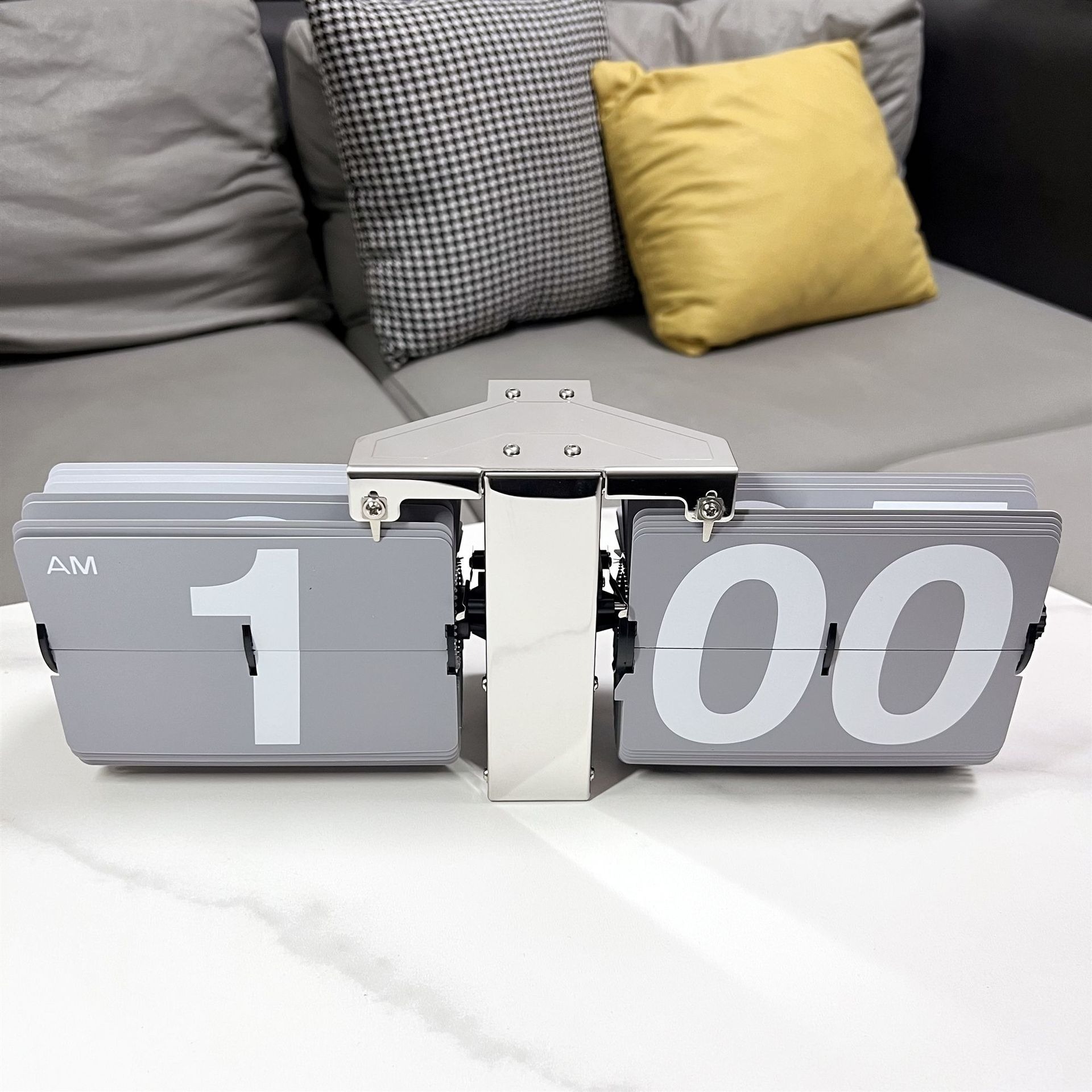 dong-ho-de-ban-flip-clock-7 Đồng Hồ Để Bàn Flip Clock