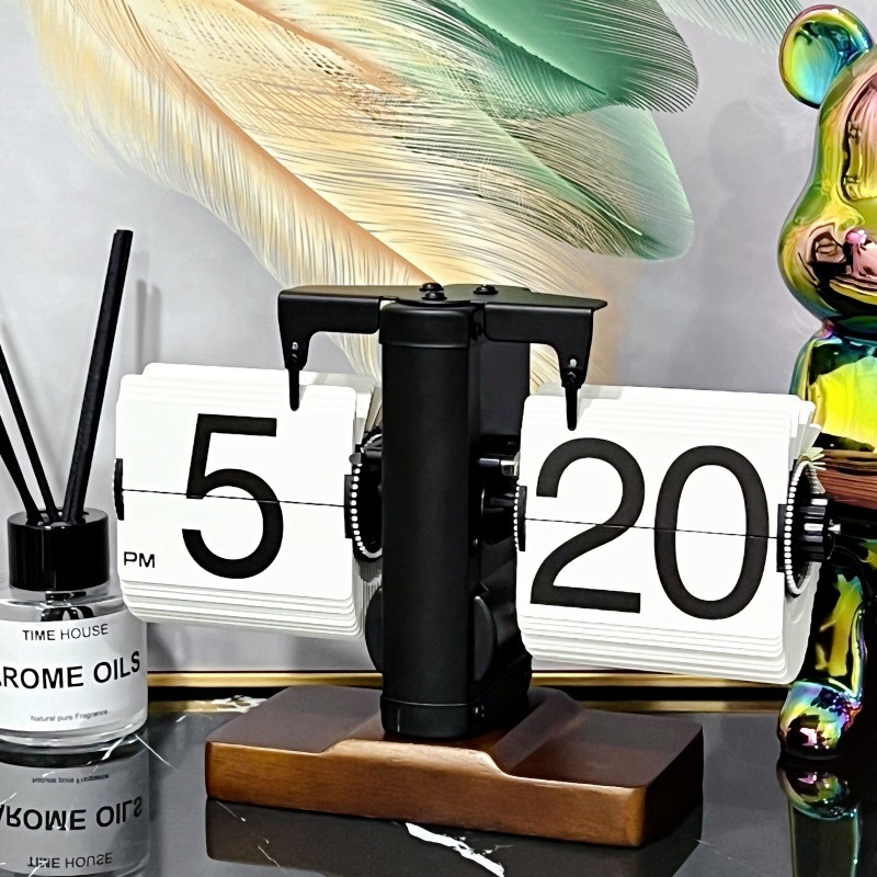 dong-ho-lat-vintage-5 Đồng Hồ Lật Vintage Độc Đáo