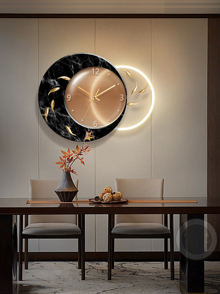 Đồng Hồ Treo Tường Cửu Ngư Quần Hội