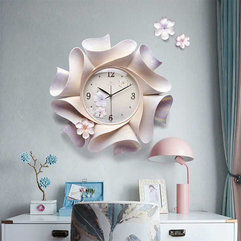 dong-ho-treo-tuong-bong-hoa-4 Đồng Hồ Treo Tường Cánh Hoa