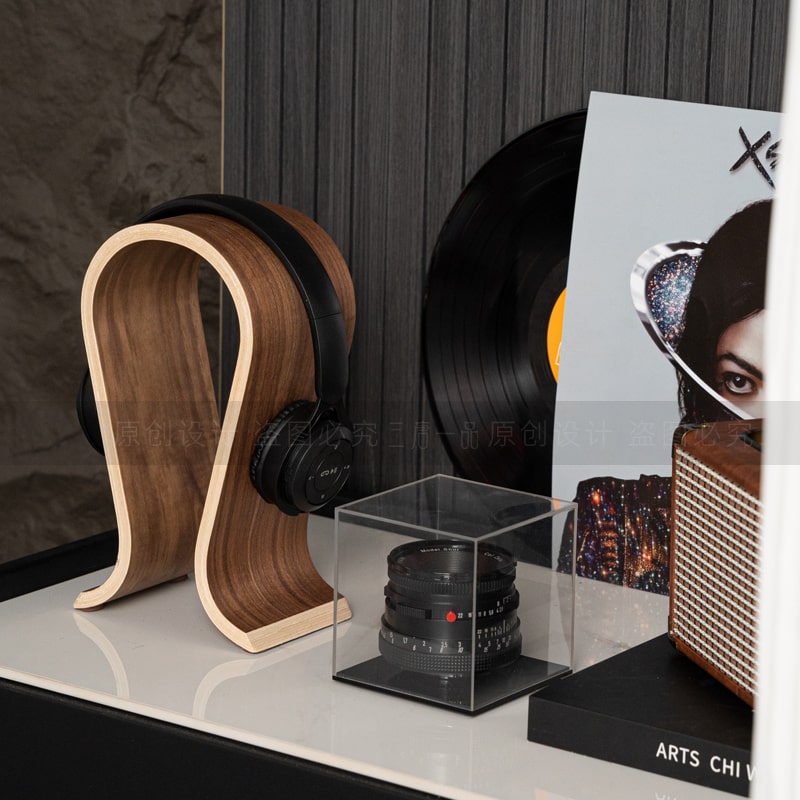 gia-do-tai-nghe-chu-s-toi-gian-6 Giá Đỡ Tai Nghe Thiết Kế Tối Giản Chữ S