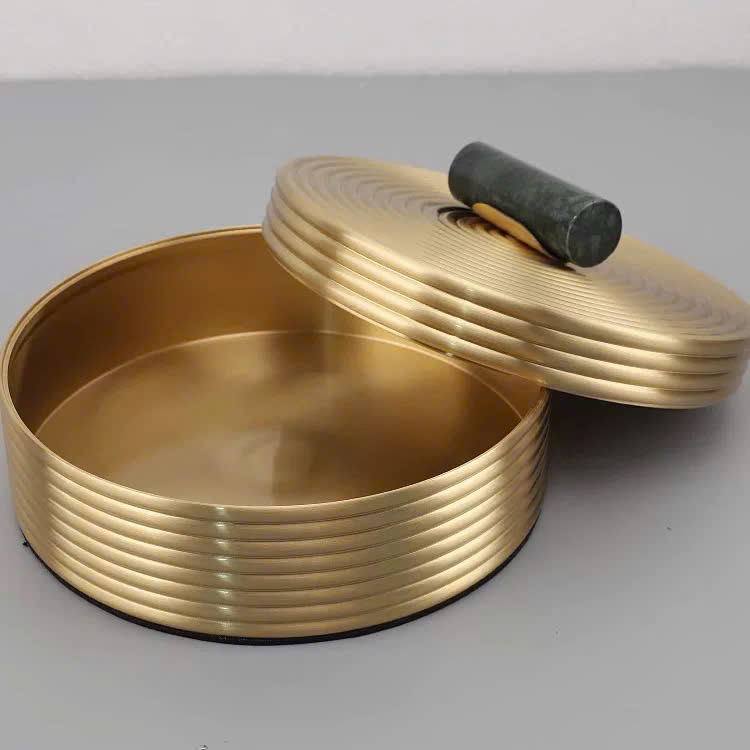 hop-dung-ma-vang-decor-1 Hộp Đựng Mạ Vàng Sang Trọng