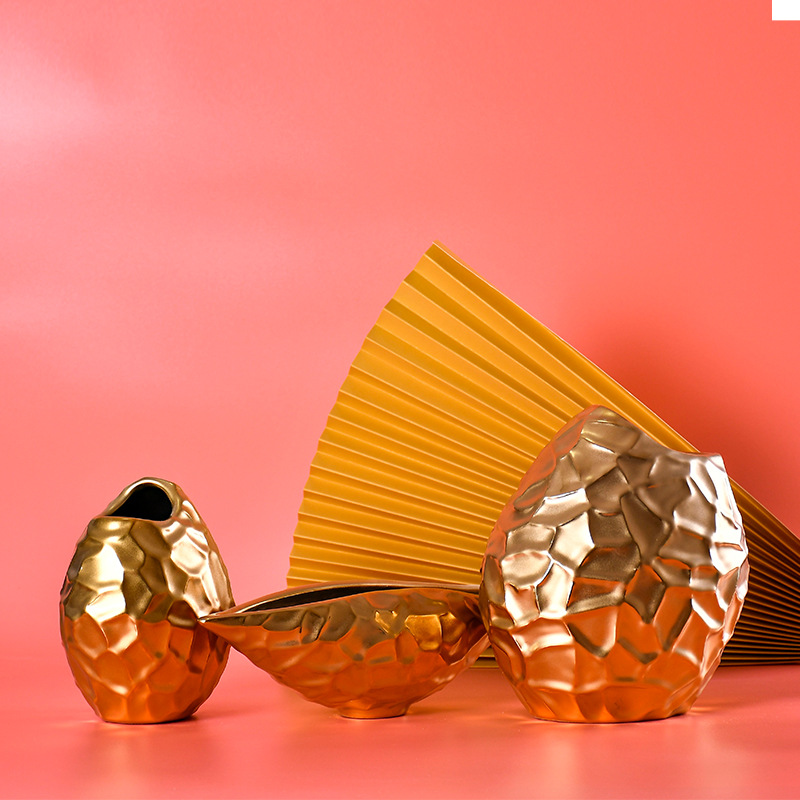 Lọ Hoa Tạo Hình Nghệ Thuật