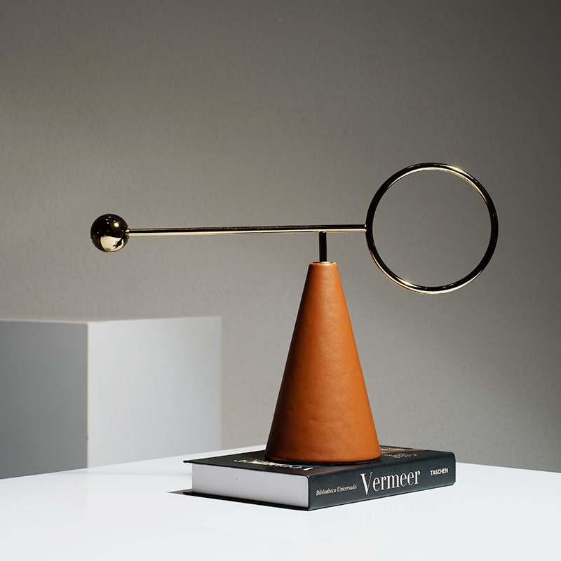 Mô Hình Cân Bằng Tối Giản Kiểu Dáng Hiện Đại