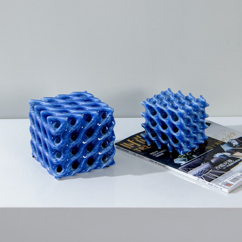 mo-hinh-khoi-to-ong-nghe-thuat-3 Tượng Nghệ Thuật Hình Khối Tổ Ong Decor