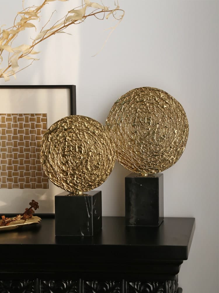 mo-hinh-trang-tri-bang-dong-de-ban-2-1 (1) Cặp Đĩa Đồng Nghệ Thuật Ánh Vàng