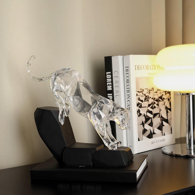 mo-hinh-tuong-bao-pha-le-4 Mô Hình Báo Pha Lê Sang Trọng