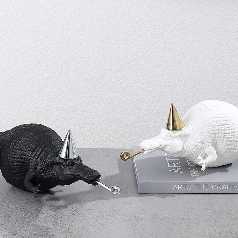 tuong-ca-sau-vui-nhon-1-768x768-1 Tượng Cá Sấu Party Sôi Động