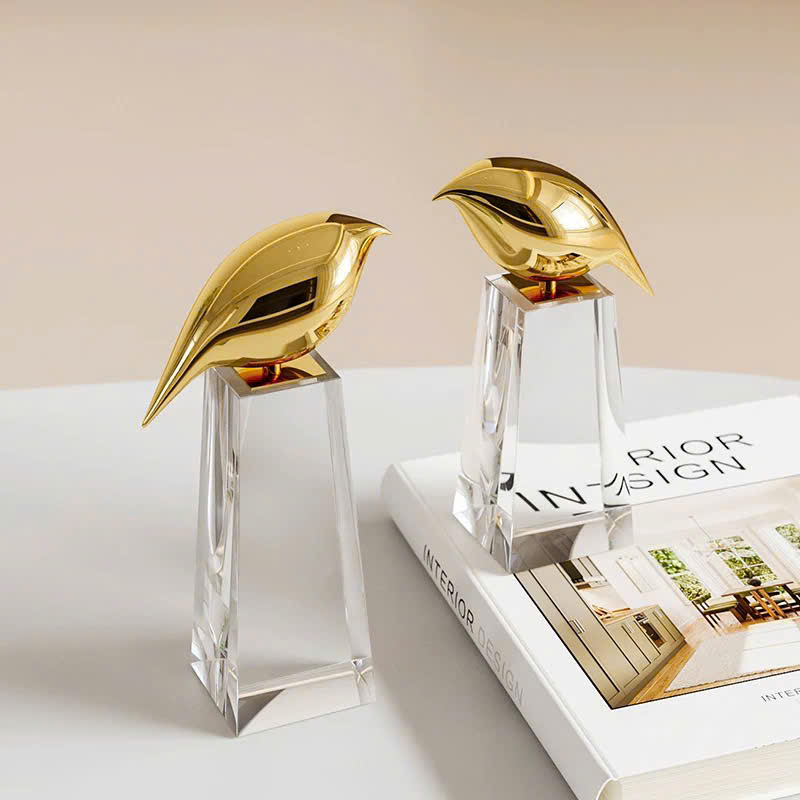 tuong-chim-vang-cao-cap-decor-3 Tượng Chim Vàng Độc Đáo