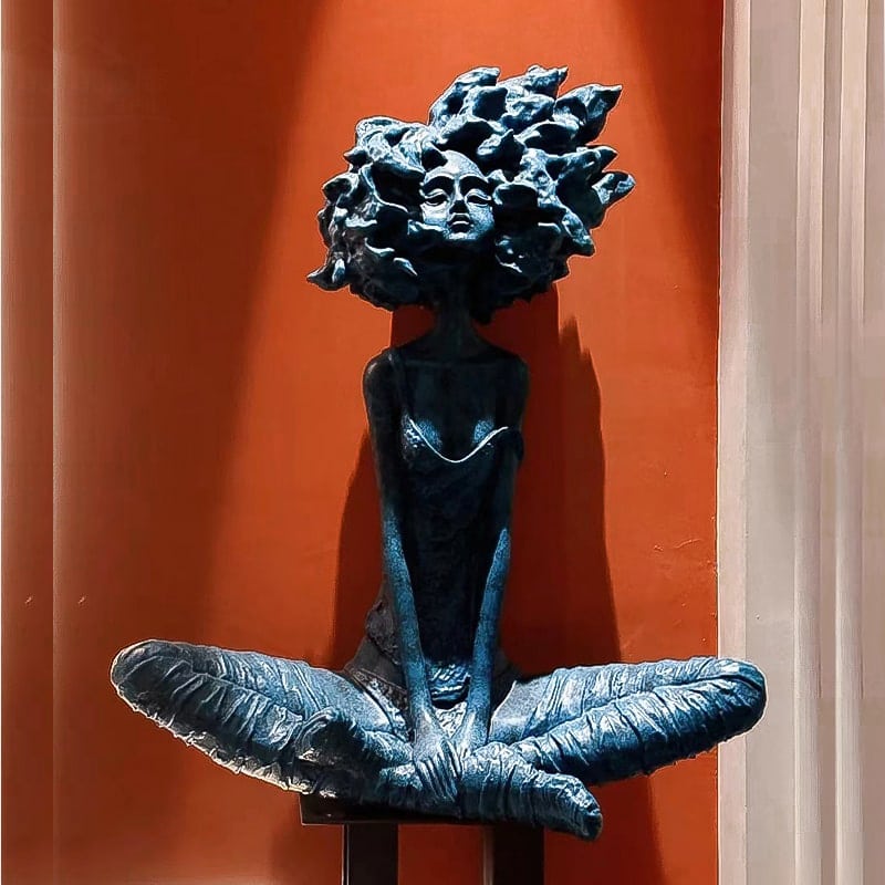 tuong-co-gai-lan-toc-gio Tượng Cô Gái Làn Tóc Gió