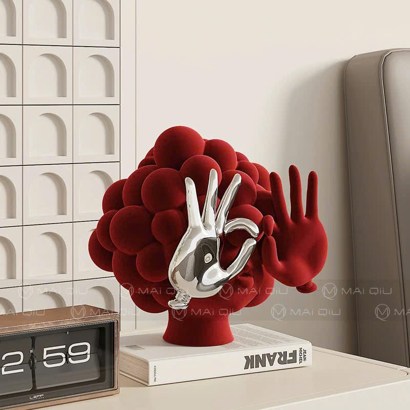 tuong-co-gai-vuon-tay-nghe-thuat-2 (1) Tượng Cô Gái Vươn Tay Nghệ Thuật