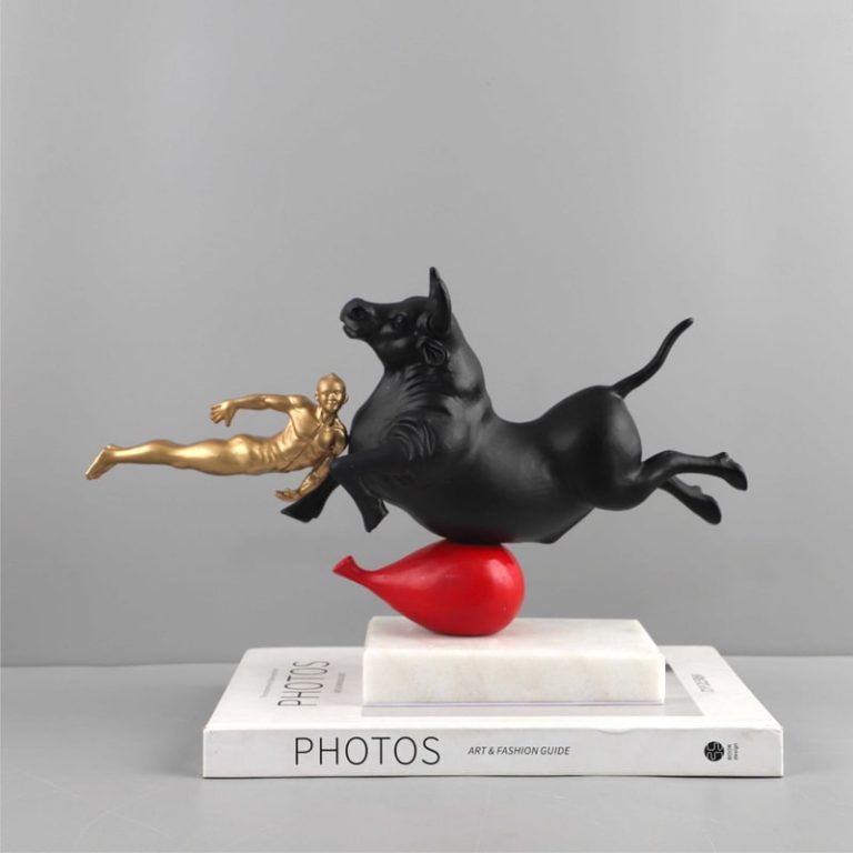 Tượng Đấu Bò Quyết Thắng