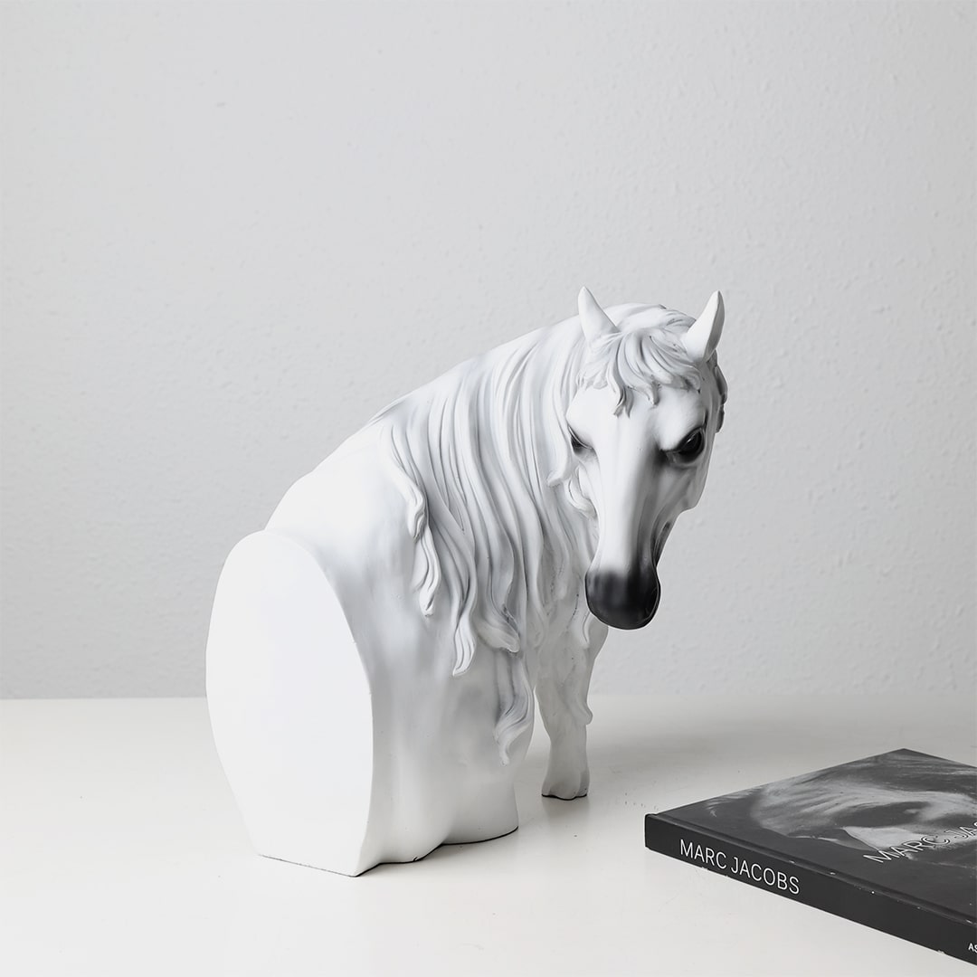 Tượng Đầu Ngựa Kiểu Dáng Thanh Bình