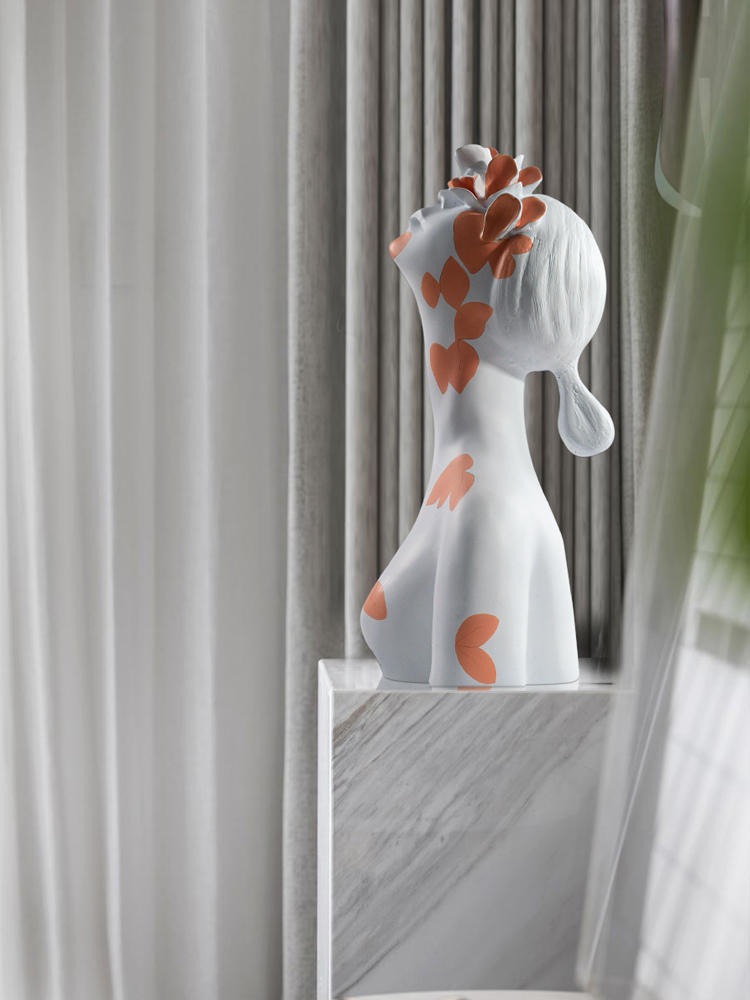 Tượng Nghệ Thuật Nét Đẹp Thanh Xuân