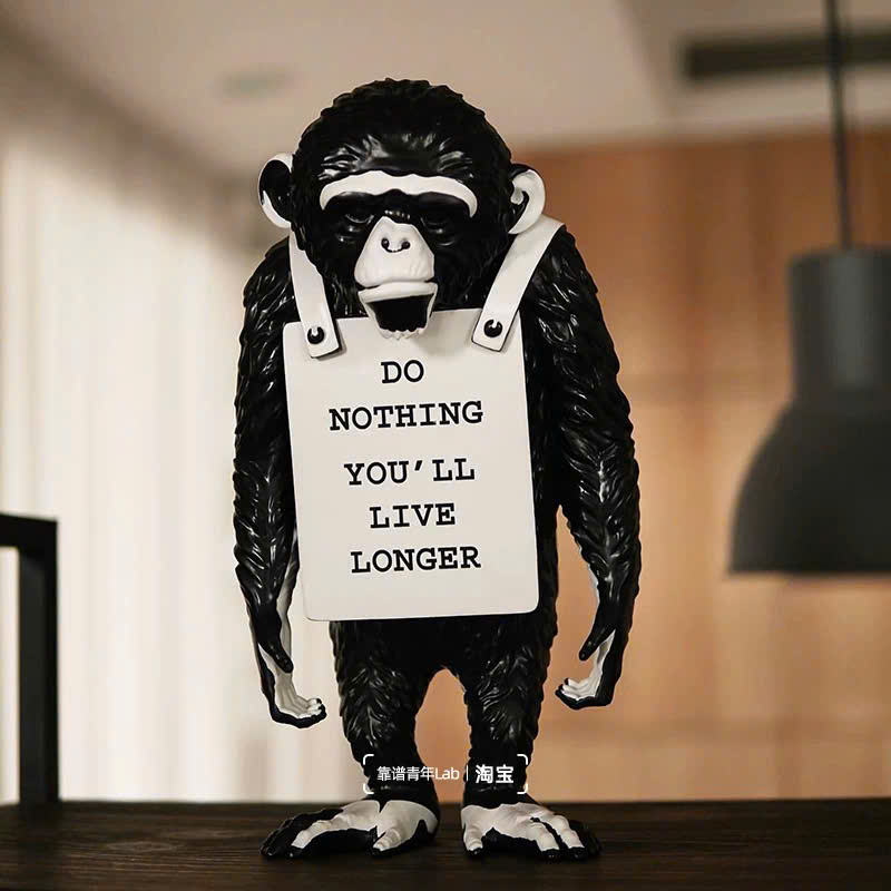 tuong-khi-banksy-do-nothing-3 Tượng Khỉ Banksy ‘Do Nothing’