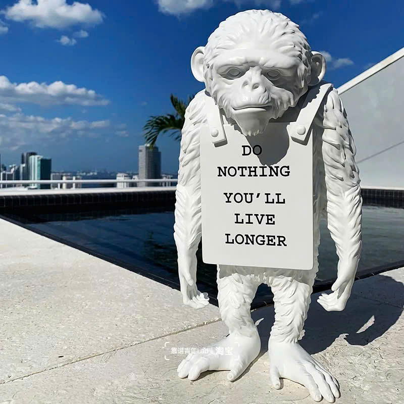 tuong-khi-banksy-do-nothing-4 Tượng Khỉ Banksy ‘Do Nothing’
