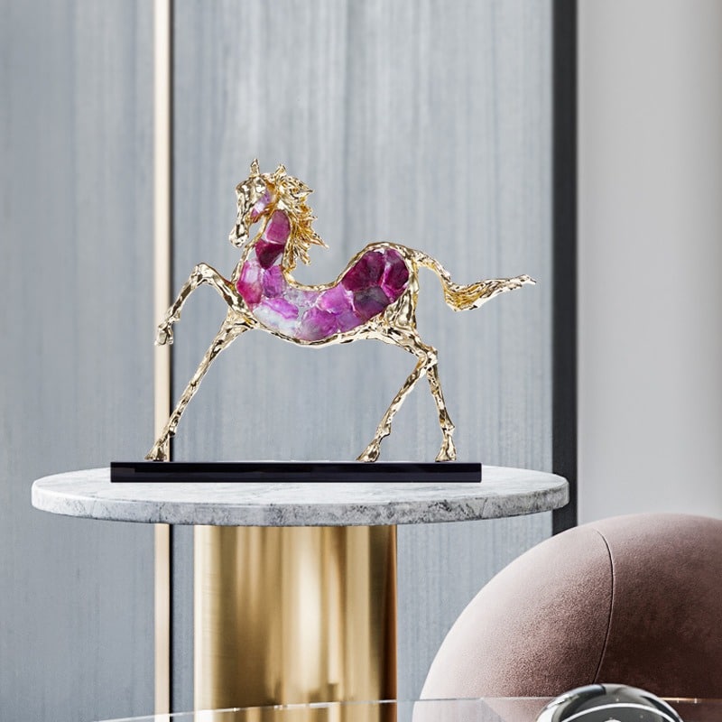 tuong-linh-vat-gan-da-la-le-mau-8 Tượng Hươu Ngọc Lan Tỏa Vẻ Đẹp