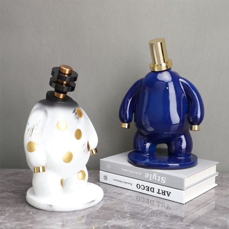 tuong-nhan-vat-vo-dien-3-768x768-1 Tượng Nhân Vật Vô Diện Trừu Tượng