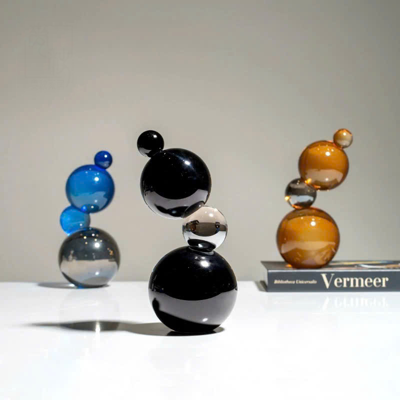 tuong-qua-cau-pha-le-truu-tuong-7 Tượng Quả Cầu Pha Lê Sáng Tạo