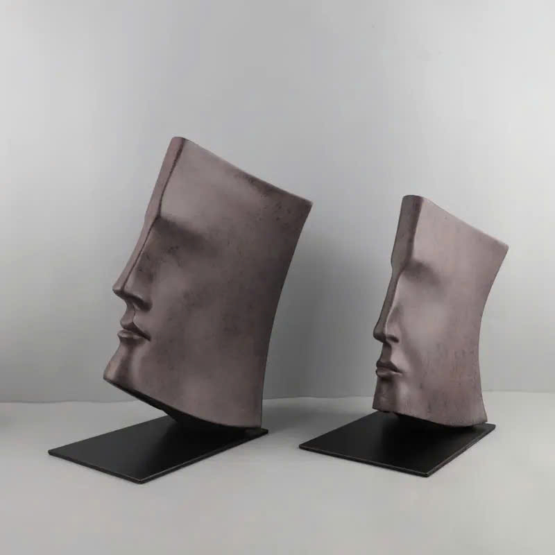 tuong-sach-ma-thuat-co-dien-2 Tượng Sách Ma Thuật Độc Lạ