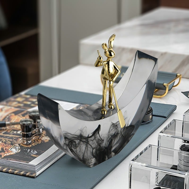 tuong-tho-peter-cheo-thuyen-2 Thỏ Peter Chèo Thuyền Nghệ Thuật